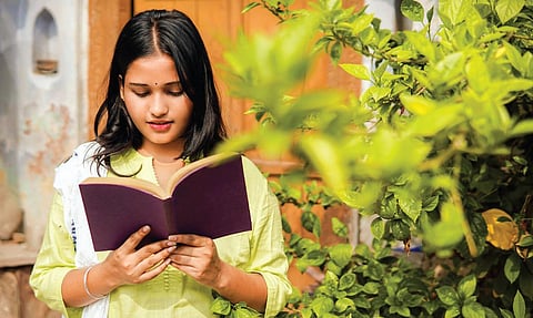 போட்டித் தேர்வின் நண்பன்! | வாசிப்பை நேசிப்போம்