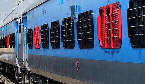 தெற்கு ரயில்வேக்கு மட்டும் 408 எல்எச்பி பெட்டிகளை தயாரித்து வழங்க ஐசிஎஃப் இலக்கு