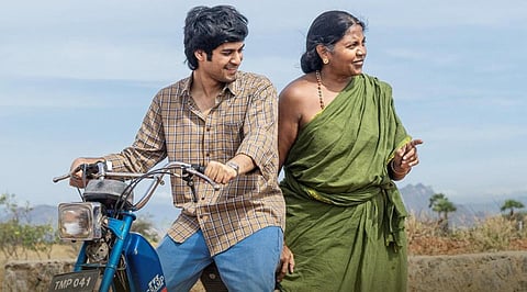 ‘அங்கம்மாள்’ படத்துக்காக சுருட்டு பிடித்துப் பழகிய கீதா கைலாசம்