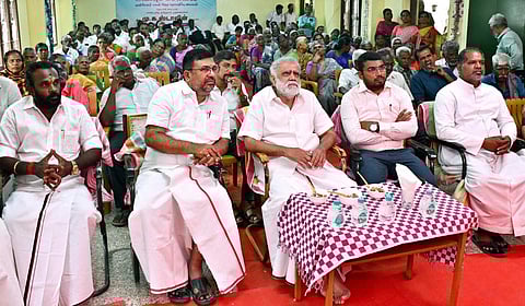 ‘மக்கள் அதிமுகவை நம்பத் தயாராக இல்லை; அதன் வாக்கு சதவீதம் சரியும்’ - ஐ.பெரியசாமி