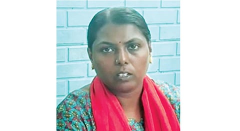 திமுக ஐடி விங் நிர்வாகி.