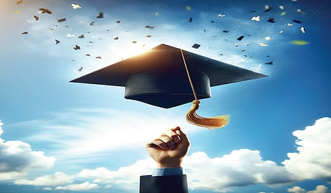 பட்டங்கள் பதாகைகள் அல்ல... - வெ.இறையன்பு | தேசிய கல்வி நாள் சிறப்பு