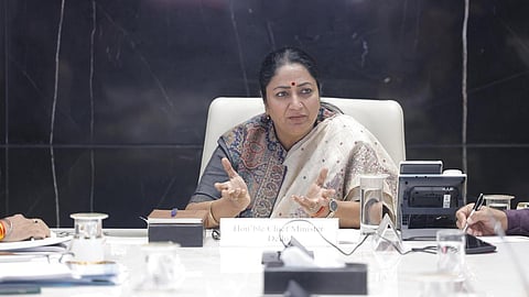 செங்கோட்டை கார் குண்டுவெடிப்பில் உயிரிழந்தோர் குடும்பங்களுக்கு ரூ.10 லட்சம் நிவாரணம் - டெல்லி அரசு