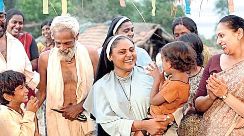 123 சர்வதேச விருதுகளை வென்ற படம் ‘த ஃபேஸ் ஆப் த ஃபேஸ்லெஸ்’
