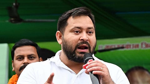 ‘உளவியல் தாக்கத்தை உருவாக்கவே கருத்துக் கணிப்புகள் வெளியீடு’ - தேஜஸ்வி யாதவ்