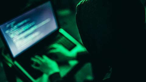 ஆன்லைன் மோசடியில் ரூ.32 கோடி இழந்த பெண்: பெங்களூரு சைபர் க்ரைம் போலீஸார் தீவிர விசாரணை