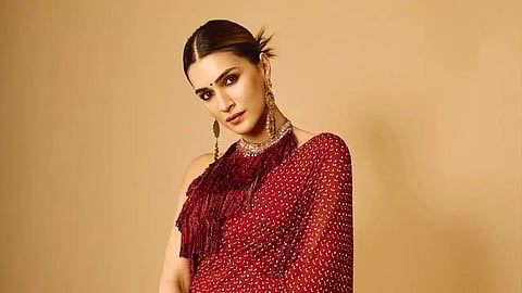 “டெல்லியில் காற்று மாசு மிக மோசம்” - நடிகை கீர்த்தி சனோன் வேதனை