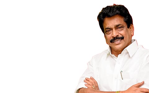 “பணத்தால் எதையும் சாதிக்க நினைக்கும் கார்ப்பரேட் திமுக!” - ‘ஃபார்வர்டு பிளாக்’ கதிரவன் நேர்காணல்