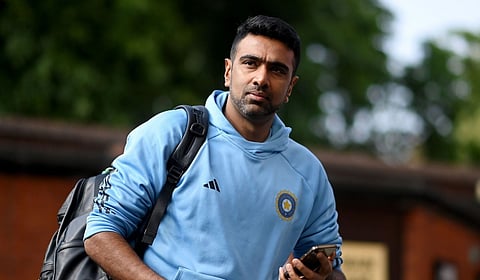 ‘ஸ்பின்’னுக்கு எதிராக இந்தியாதான் இப்போது மோசமான பேட்டிங் அணி: அஸ்வின் சாடல்