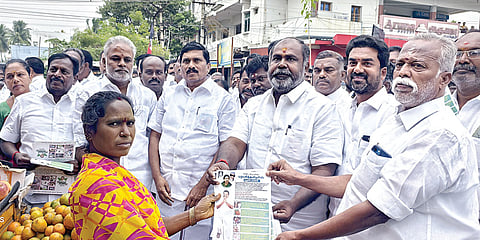 “அதிமுகவை கைவிட்டோருக்கே பாவம் வந்து சேரும்!” - சபிக்கும் ஆர்.பி.உதயகுமார்