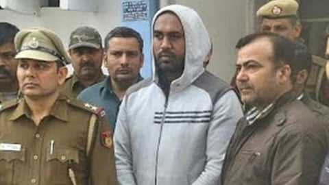 23 கிரிமினல் வழக்குகளில் தொடர்புடைய டெல்லி ரவுடி ஹர்சிம்ரன் தாய்லாந்தில் கைது