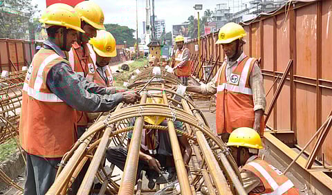 புதிய தொழிலாளர் சட்டங்கள் ஏப்ரல் 1-ல் அமல்