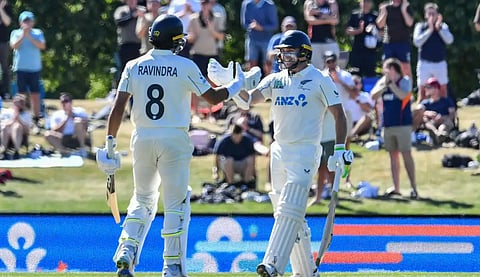 லேதம், ரவீந்திரா சதம் - நியூஸிலாந்து 417 ரன்கள் குவிப்பு