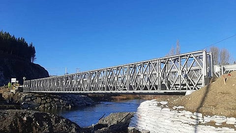 வெள்ளத்தால் பாதிக்கப்பட்ட இலங்கைக்கு பெய்லி பாலம், நீர் சுத்திகரிப்பு இயந்திரங்களை அனுப்பியது இந்தியா!