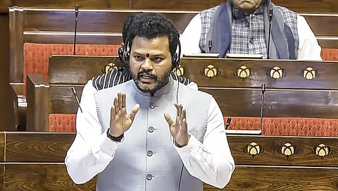 இண்டிகோ நிறுவனம் மீது கடும் நடவடிக்கை: விமான போக்குவரத்து அமைச்சர் ராம் மோகன் உறுதி