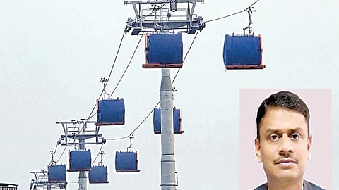 சுவிட்சர்லாந்து தொழில்நுட்பத்தில் அமைக்கப்பட்டு வரும் ரோப் கார் திட்டப் பணிகள். (உள்படம்) சு.ராஜலிங்கம்.