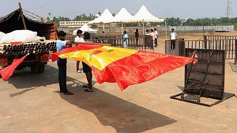 புதுச்சேரியில் இன்று பேசுகிறார் விஜய்: தமிழகத்தை சேர்ந்தவர்களுக்கு அனுமதி இல்லை