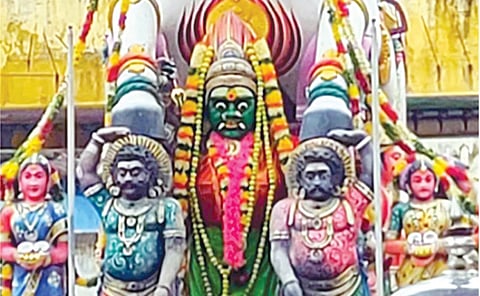 வழக்குகளில் வெற்றி அருளும் மடப்புரம் காளி | பரிகார ஸ்தலங்கள்