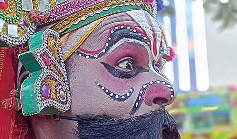 மயில் ராவணன்