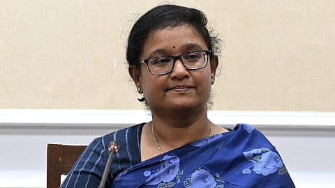 எஸ்ஐஆர் பணிகளை கண்காணிக்க நியமிக்கப்பட்ட பார்வையாளர்களுடன் தமிழக தலைமை தேர்தல் அதிகாரி ஆலோசனை