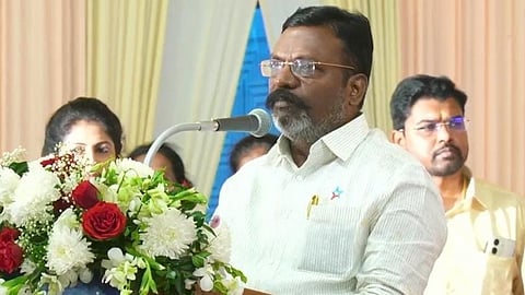 பாப்பிரெட்டிப்பட்டி அருகே முன்னாள் அமைச்சர் பி. பழனியப்பன் இல்லத் திருமண விழாவில் விசிக தலைவர் திருமாவளவன் பேசினார். 