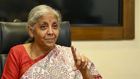 மாநிலங்களின் நிதி நிர்வாகத்தில் வெளிப்படைத்தன்மை தேவை: அமைச்சர் நிர்மலா சீதாராமன் வலியுறுத்தல்