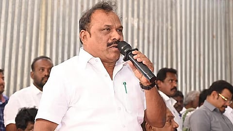 திமுக ஆட்சியில் அமைப்புசாரா தொழிலாளர்களுக்கு ரூ.3,230 கோடியில் நலத்திட்ட உதவிகள்: அமைச்சர் சி.வி.கணேசன் தகவல்