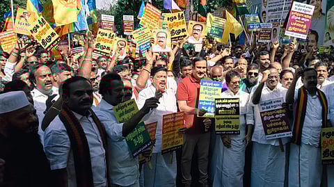 சமூக நீதியை நிலைநாட்ட முதல்வருக்கு மனமில்லை: அன்புமணி குற்றச்சாட்டு