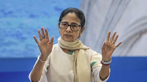 மேற்கு வங்க வேலைவாய்ப்பு திட்டத்துக்கு காந்தியின் பெயர் சூட்டப்படும்: மம்தா பானர்ஜி