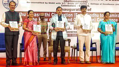 “இந்தியாவில் தற்கொலை தலைநகரமாக இருக்கிறது தமிழகம்” - ஆளுநர் ஆர்.என்.ரவி பேச்சு