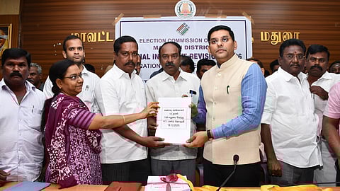 SIR | மதுரை மாவட்டத்தில் 3.80 லட்சம் வாக்காளர்கள் நீக்கம்!