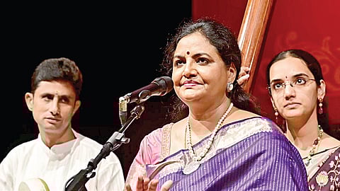 பிரபல நட்சத்திரமாக மின்னும் பந்துலா ரமா | சென்னை இசை அரங்கம்