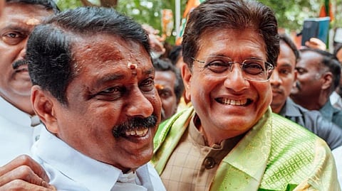 “ஓபிஎஸ், தினகரனை கூட்டணியில் இணைப்பது குறித்து பேசவில்லை” - நயினார் நாகேந்திரன்