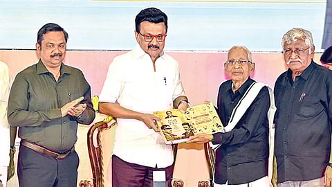 திமுகவை யாரும் அசைத்துப் பார்க்க முடியாது: 3 புத்தகங்கள் வெளியீட்டு விழாவில் முதல்வர் உறுதி