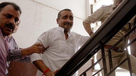 உன்னாவ் வன்கொடுமை வழக்கு: குல்தீப் சிங் செங்காரின் தண்டனை சஸ்பெண்ட்