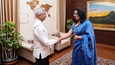 இலங்கை பிரதமர் ஹரிணி அமரசூர்யாவை சந்தித்த வெளியுறவுத் துறை அமைச்சர் ஜெய்சங்கர்.