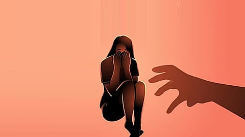 மாணவிக்கு பாலியல் தொல்லை: கோவை காவலர் சஸ்பெண்ட்