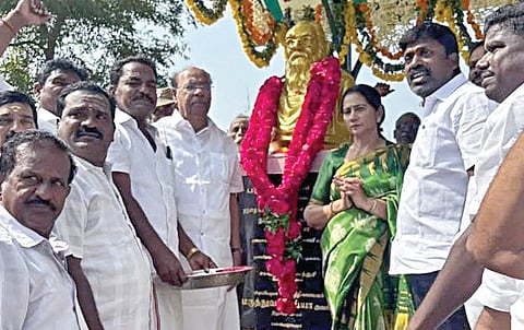 “வழிப்போக்கன் போல பேசும் அன்புமணி” - ராமதாஸ் காட்டம்