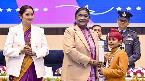 ஆபரேஷன் சிந்தூரின்போது ராணுவ வீரர்களுக்கு உதவிய சிறுவனுக்கு ‘தேசிய பாலர்’ விருது