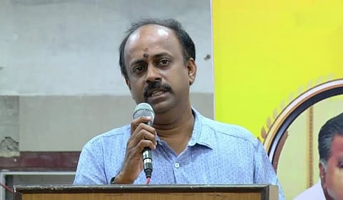 தேனாண்டாள் பிலிம்ஸ் நிறுவன உரிமையாளர் முரளி