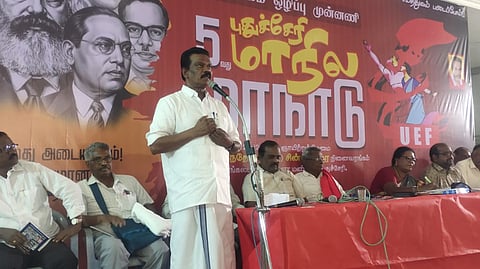 கேரள எம்.பி ராதாகிருஷ்ணன்