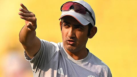 இந்திய டெஸ்ட் அணிக்காக பயிற்சியாளர் மாற்றமா? - கிரிக்கெட் கட்டுப்பாட்டு வாரியம் மறுப்பு