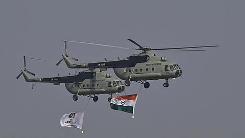 வான் தகவல் தொடர்பு கருவிகளை தயாரிக்க இந்திய விமானப்படை, சென்னை ஐஐடி ஒப்பந்தம்