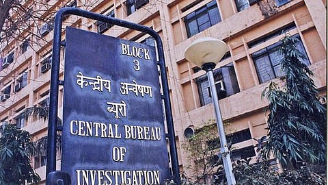 பிரதமர் பெயரை தவறாக பயன்படுத்தியவர் மீது வழக்கு