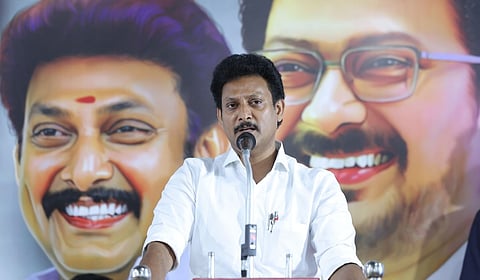 Minister Anbil Mahesh