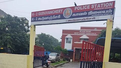 ஊரப்பாக்கம்: கிரைண்டர் கல்லை போட்டு மகனை கொலை செய்துவிட்டு நாடகமாடிய தந்தை கைது