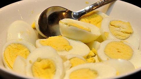 முட்டை சர்ச்சை: முறைப்படுத்த வேண்டியது யார்?