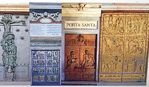 புனித வாயில்கள்