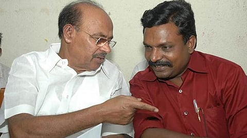 திருமாவும் ராமதாஸும் திரும்பவும் கைகோப்பார்களா? - சமாதானப் படலத்தில் இறங்கியது திமுக