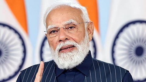 சுவாமி விவேகானந்தரின் பிறந்தநாளை நினைவுகூரும் வகையில் 3,000 இளைஞர்களுடன் பிரதமர் மோடி உரையாடல்